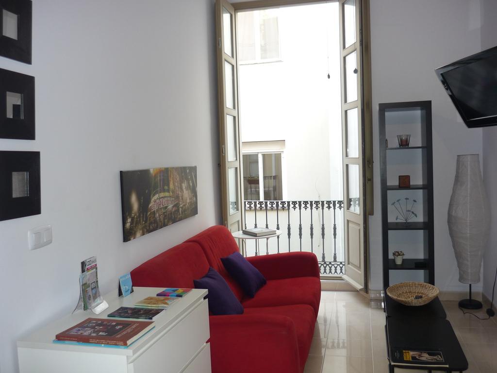 Malama Apartamentos Turisticos Малага Номер фото