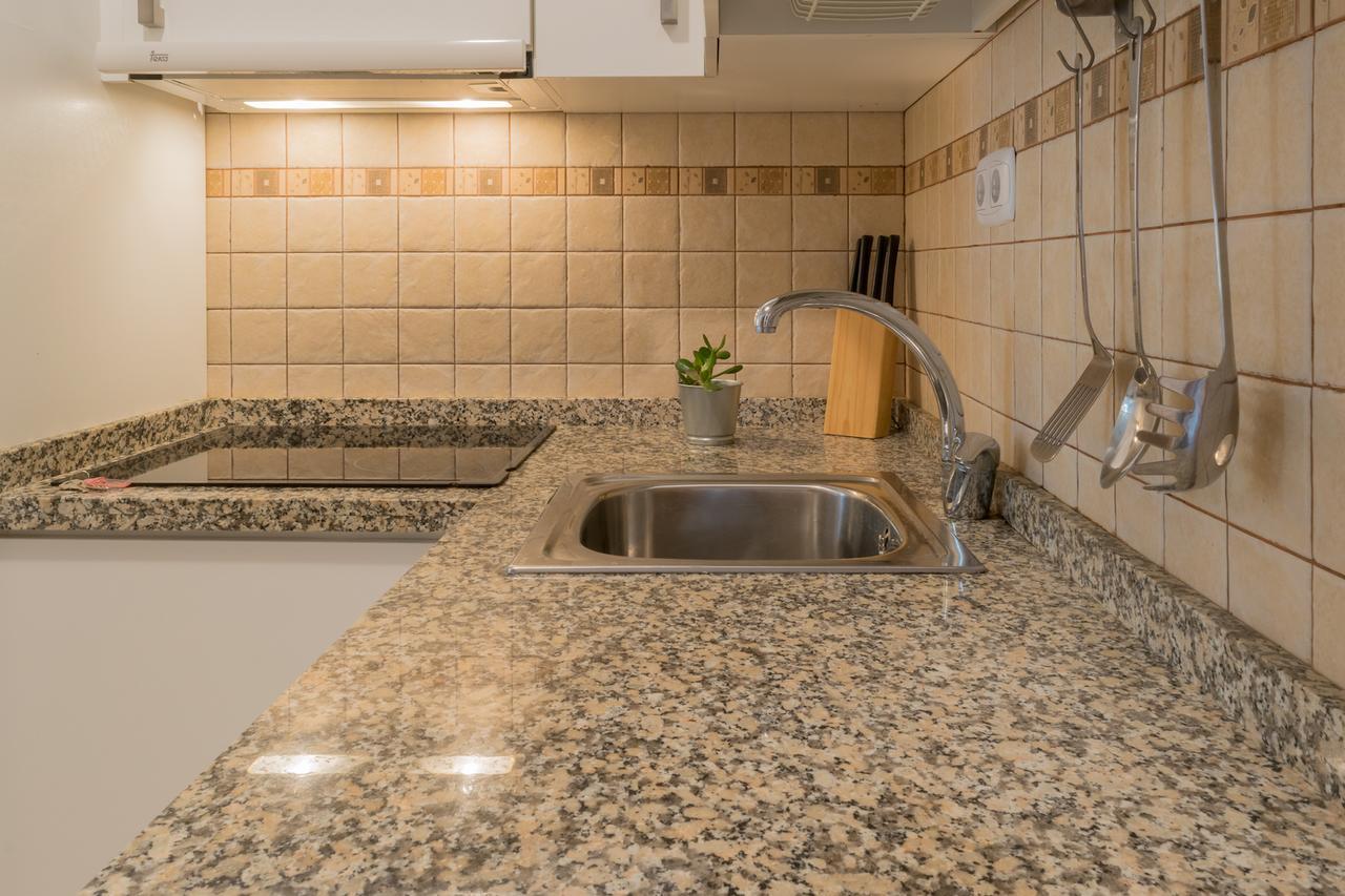 Malama Apartamentos Turisticos Малага Экстерьер фото