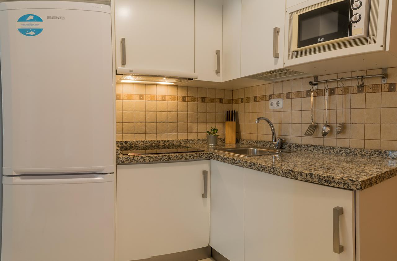 Malama Apartamentos Turisticos Малага Экстерьер фото